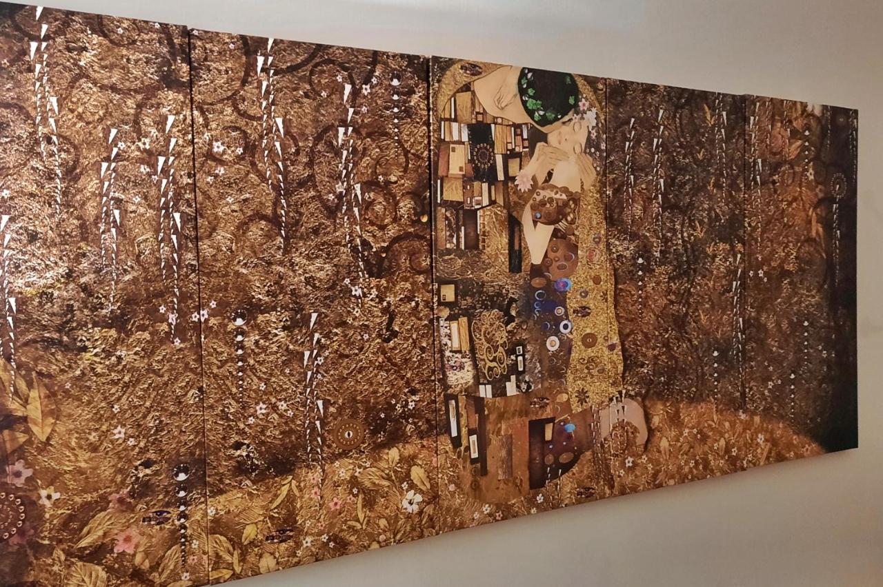 Arezzo Charming Apartment מראה חיצוני תמונה