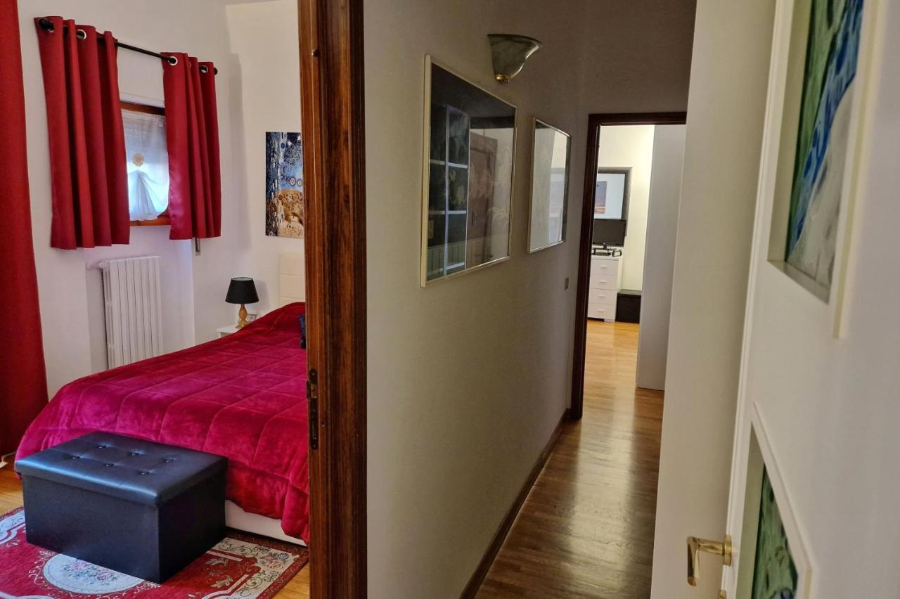 Arezzo Charming Apartment מראה חיצוני תמונה